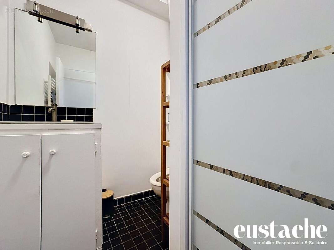 Appartement 27 m² à Paris-7e  - photo 8