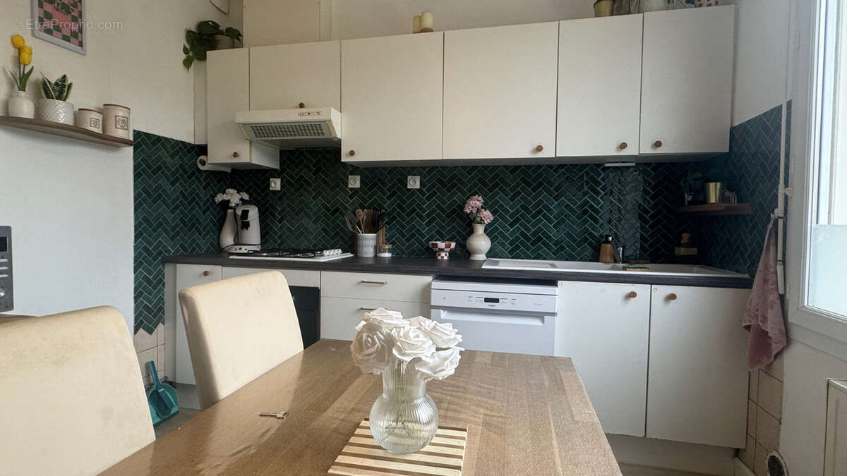 Maison à SAINTE-BAZEILLE