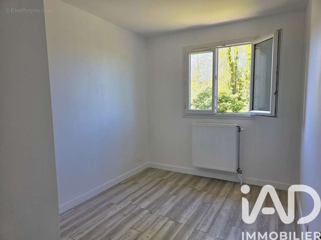 Photo 7 - Maison à CLAYE-SOUILLY