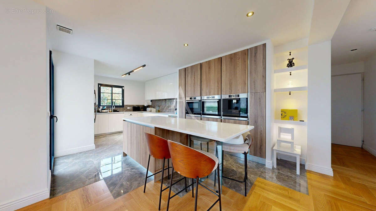 Maison à COURDIMANCHE