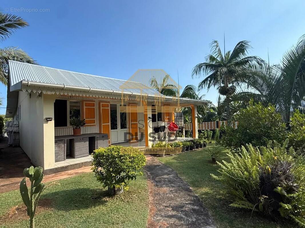 Maison à SAINT-JOSEPH