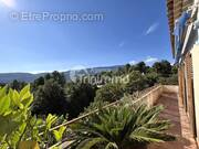 Maison à BERRE-LES-ALPES