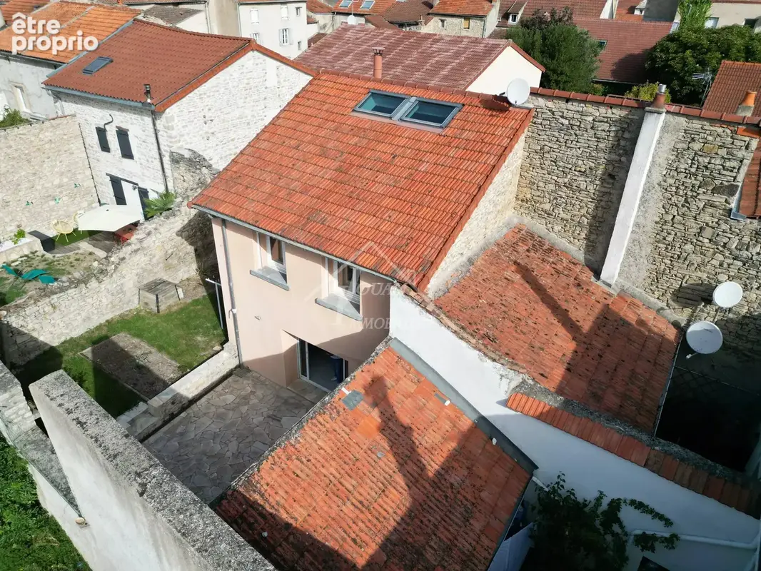 Maison trois chambres, garage et cour - photo 20