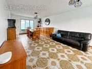 Maison à SAINT-JEAN-DE-BRAYE