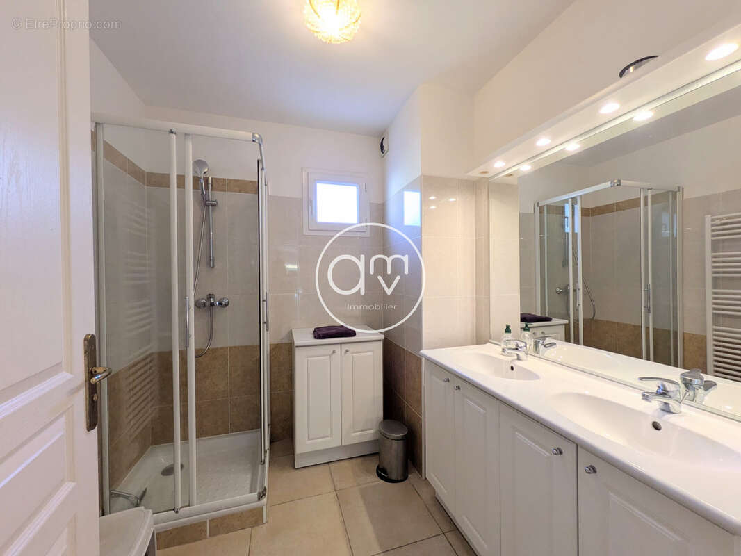 Appartement à LE LAVANDOU