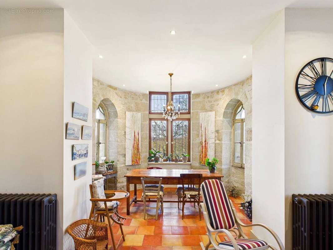 Maison à LAUZUN