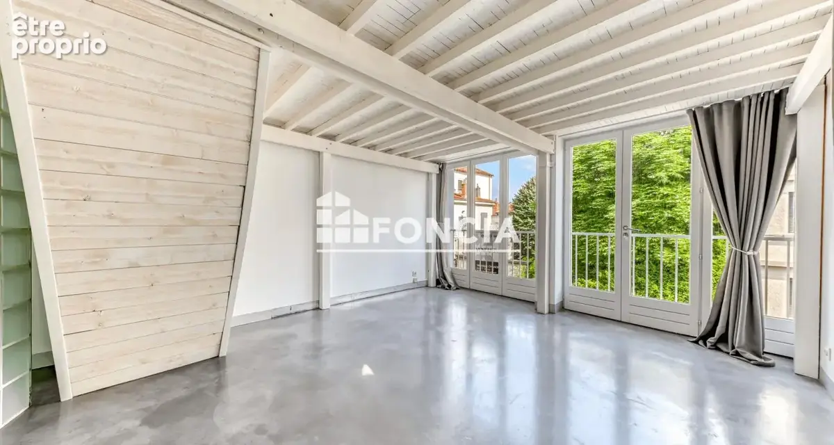 Oullins centre/ gare – loft d'exception d'environ 200 m² avec terrasse de 78 m² - photo 8