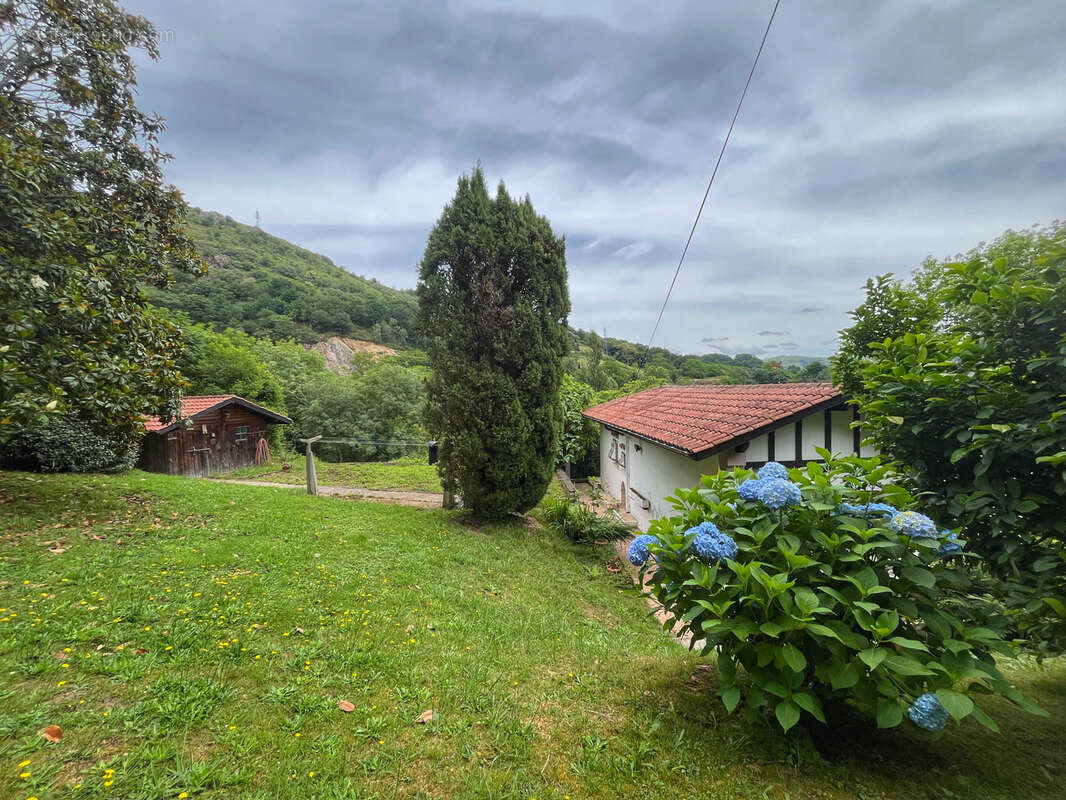 Maison à SAINT-MARTIN-D'ARROSSA
