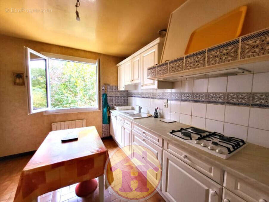 Maison à SAINT-BRICE-SUR-VIENNE