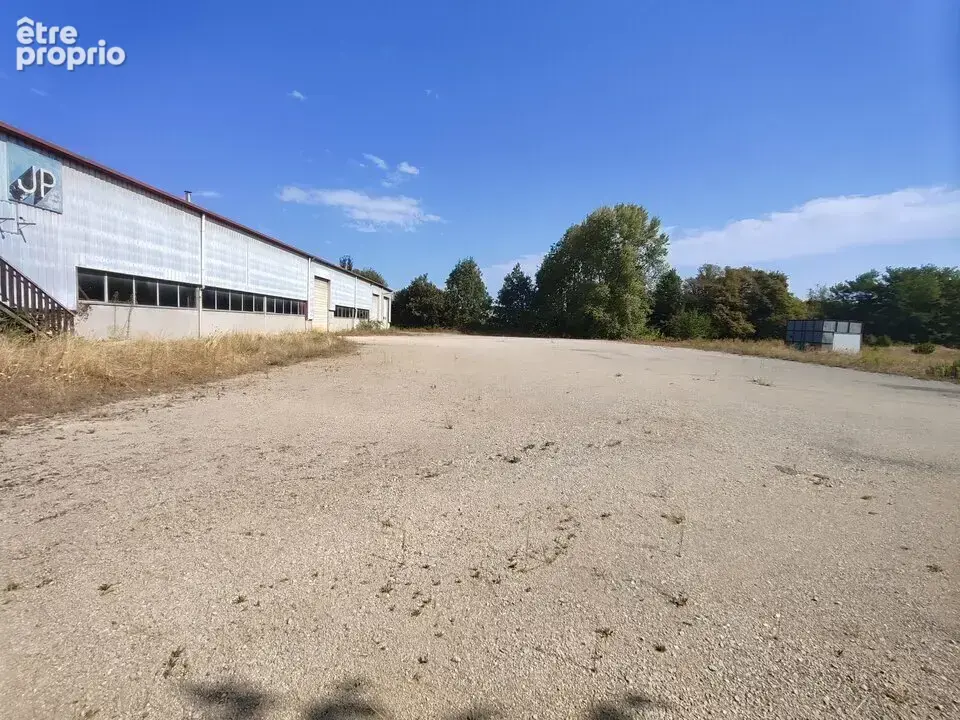 Bien immobilier à vendre à Le Pont-De-Beauvoisin (38480) - photo 2