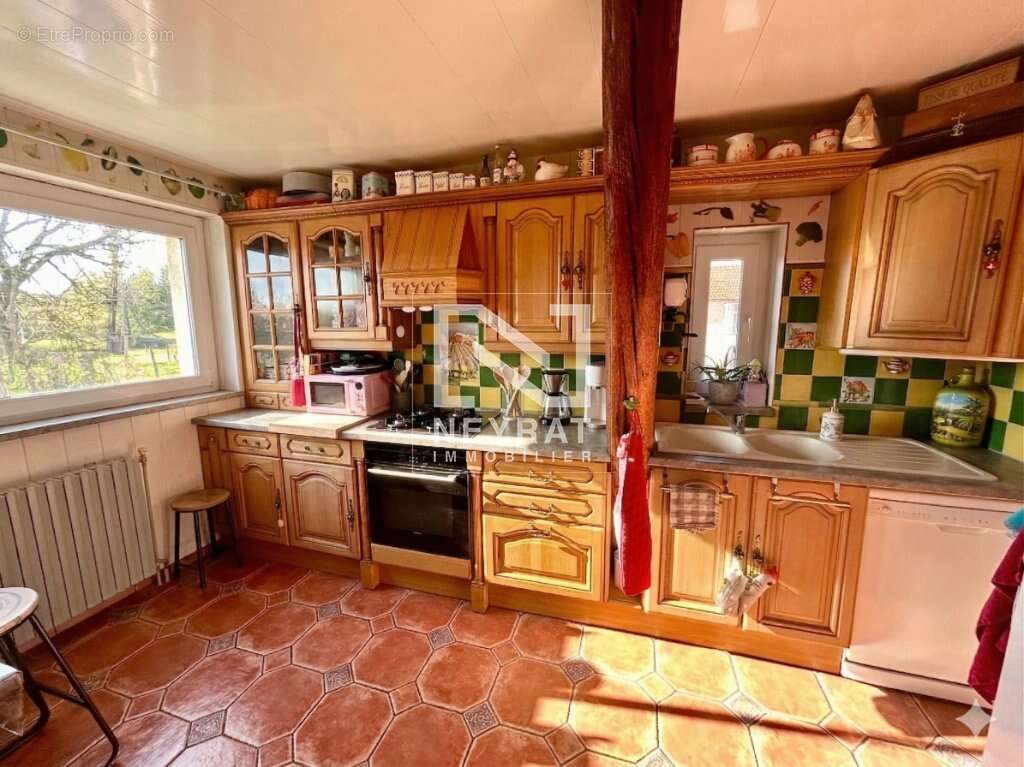 Maison à BEAUMONT-SUR-GROSNE