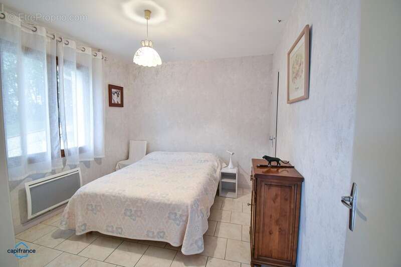 Maison à vendre 7 pièces CELLETTES (41) - photo 8