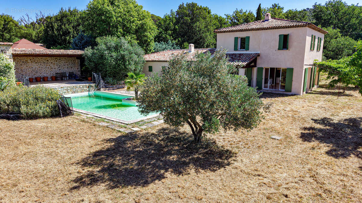 Maison à DRAGUIGNAN