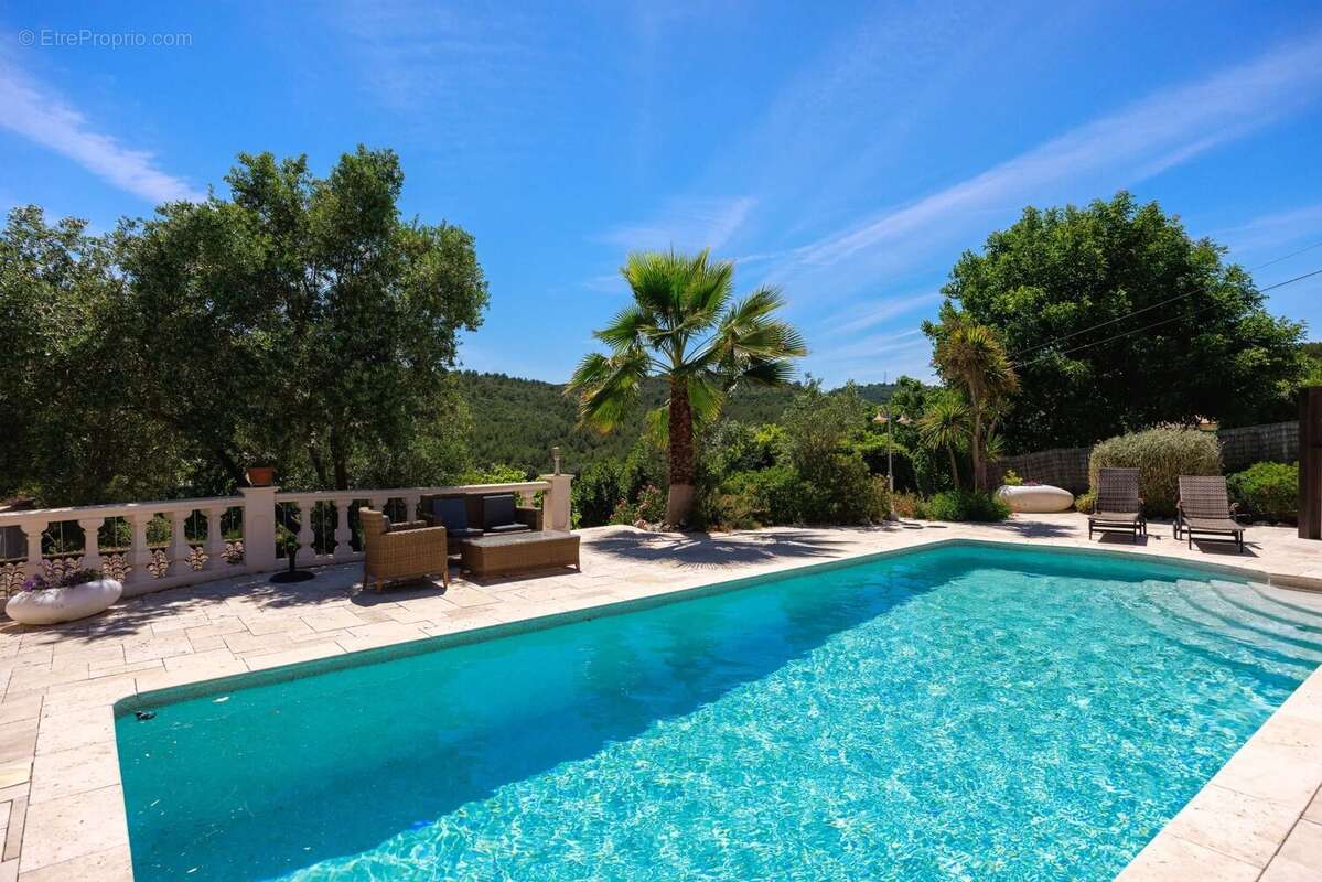 Maison à BIOT