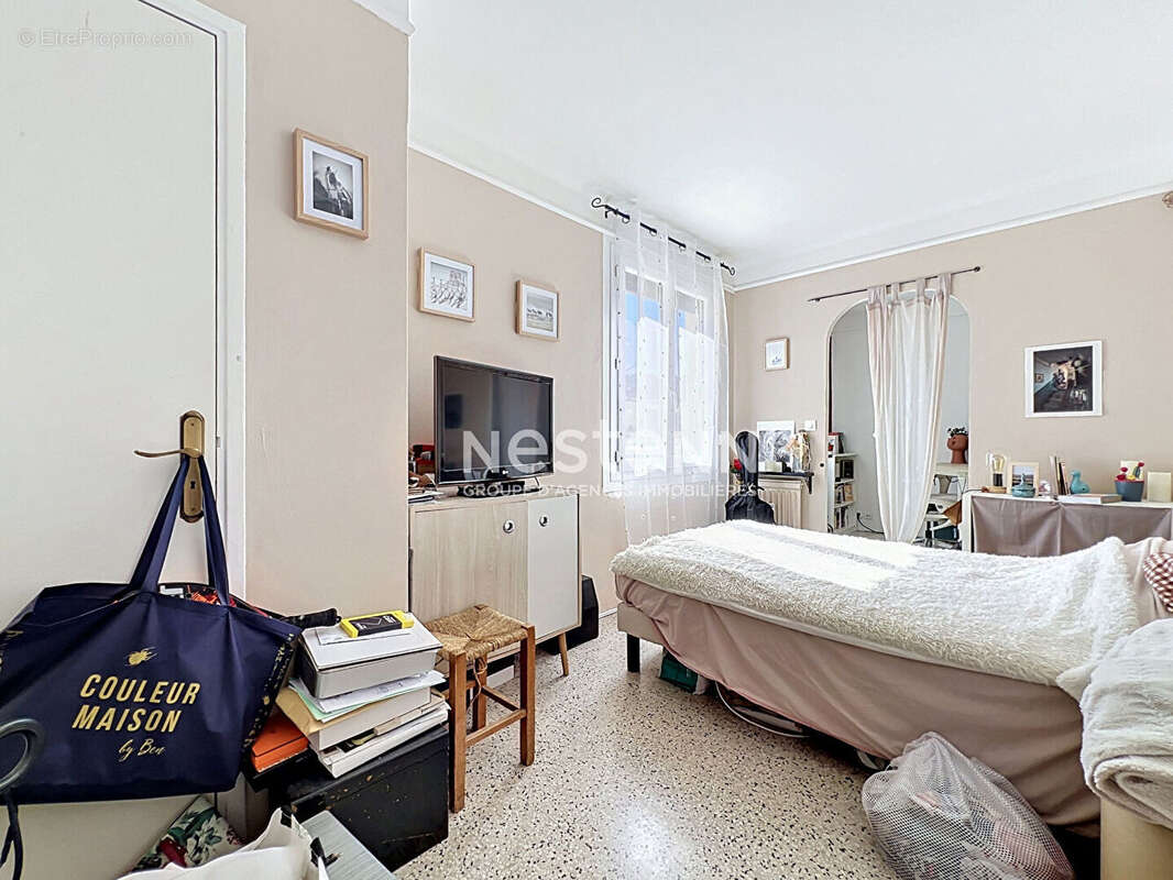 Appartement à VALLAURIS