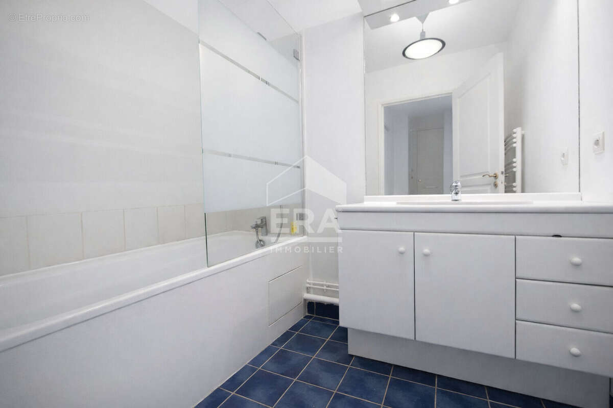 Appartement à ISSY-LES-MOULINEAUX