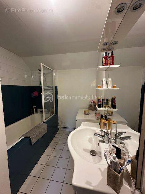 Maison de village - 121m2 - photo 8