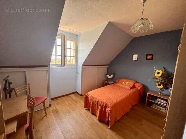 Maison 112 m² à Sainte-Suzanne-Sur-Vire  - photo 9