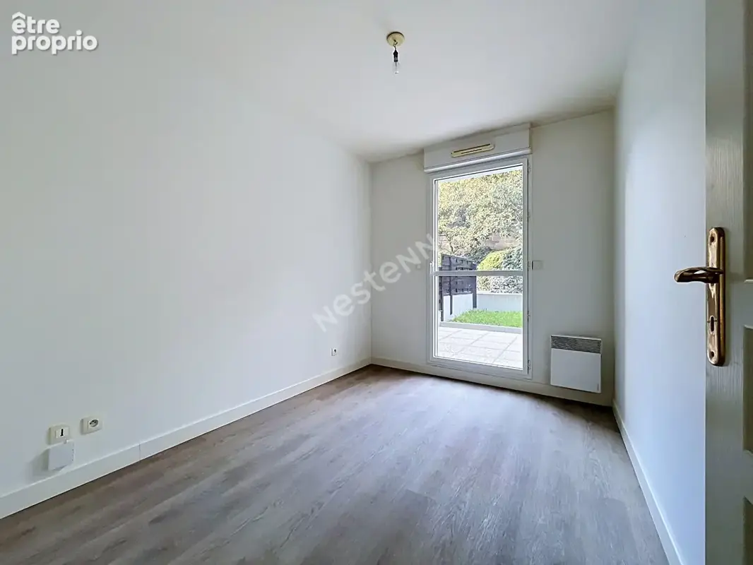 EXCLUSIVITE / Nantes Procé-Monselet / Appartement 63m2 / 2 chambres / traversant / terrasse et jardin / garage / - photo 9