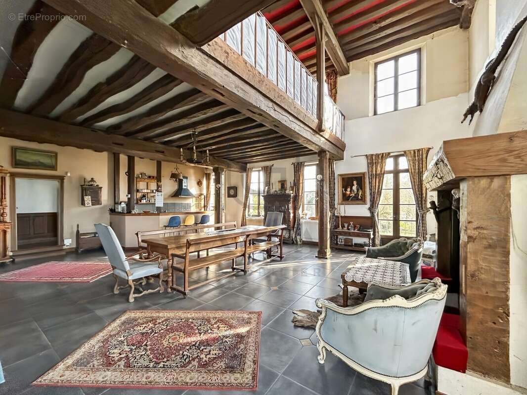 Maison à VERNEUIL-SUR-AVRE