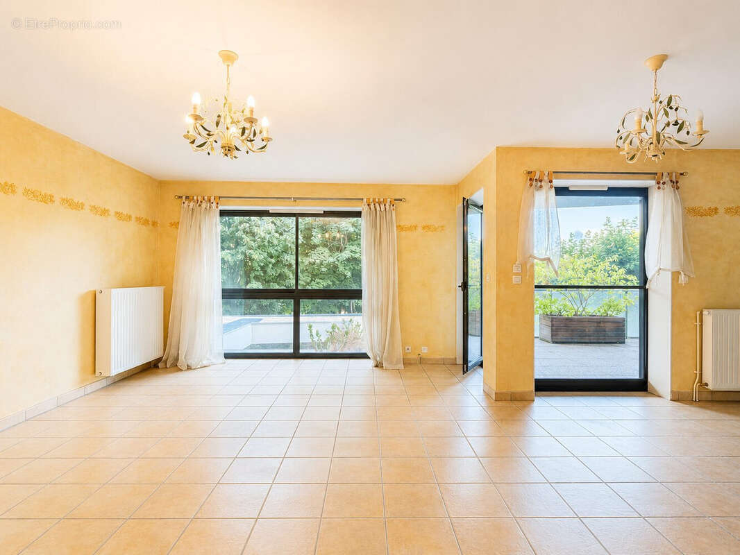Appartement 73 m² à Chamalieres  - photo 2