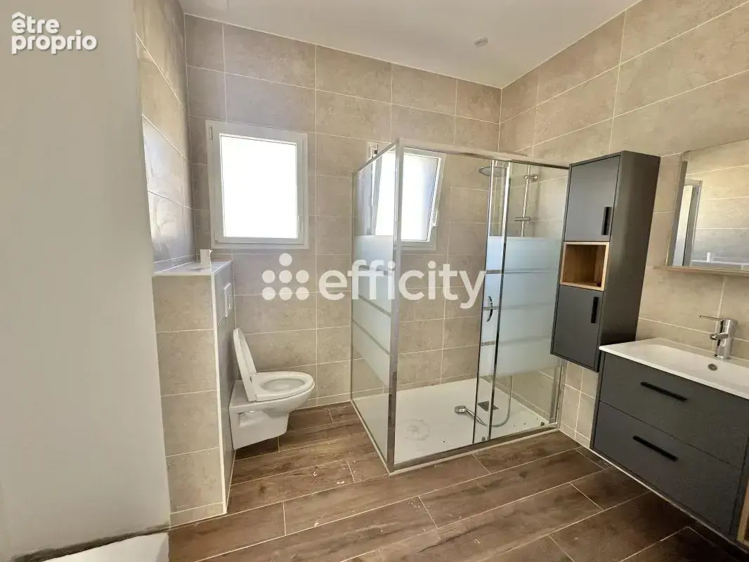 Maison 136 m² à Les Sorinieres  - photo 8