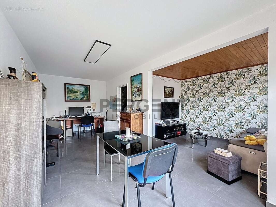 Maison à CHARLEVILLE-MEZIERES