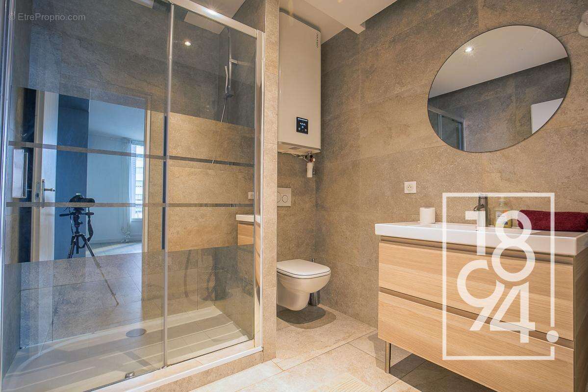 Appartement à MARSEILLE-8E