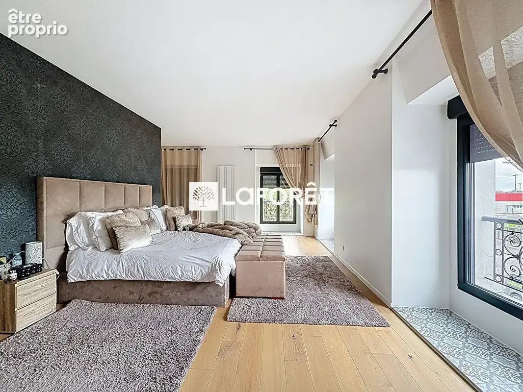Superbe maison contemporaine de 250 m² située à Montesson, à seulement 15 minutes du RER de Sartrouville. - photo 10