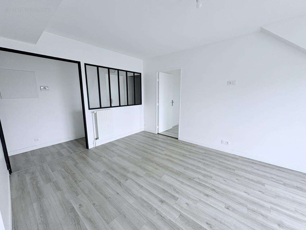 Appartement à NOYAL-CHATILLON-SUR-SEICHE