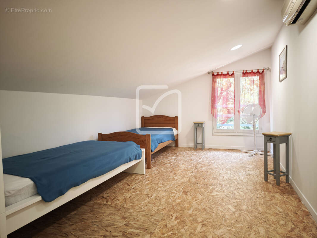 Magnifique propriété de deux appartements au calme de la nature! Vue exceptionnelle sur les montagnes! - photo 20