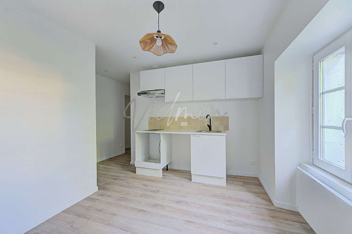 Appartement Saint Germain En Laye 1 pièce(s) 17.21 m2 - photo 4