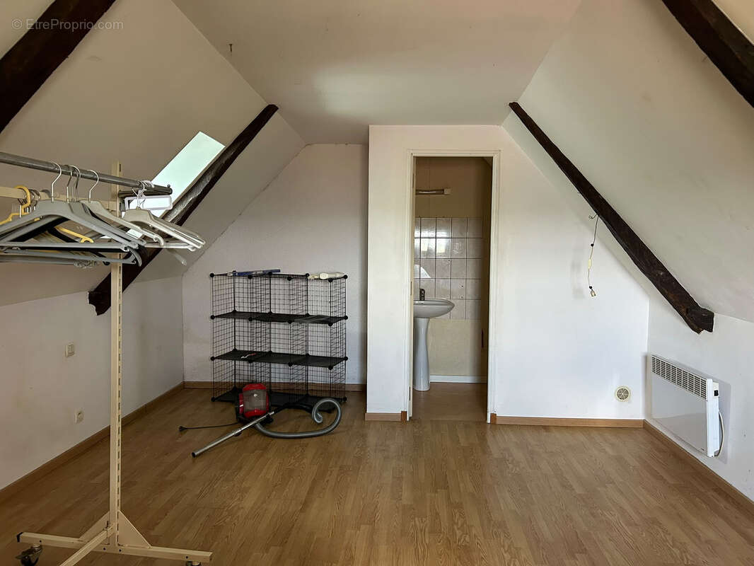 Charmante maison en pierre avec garage - photo 8