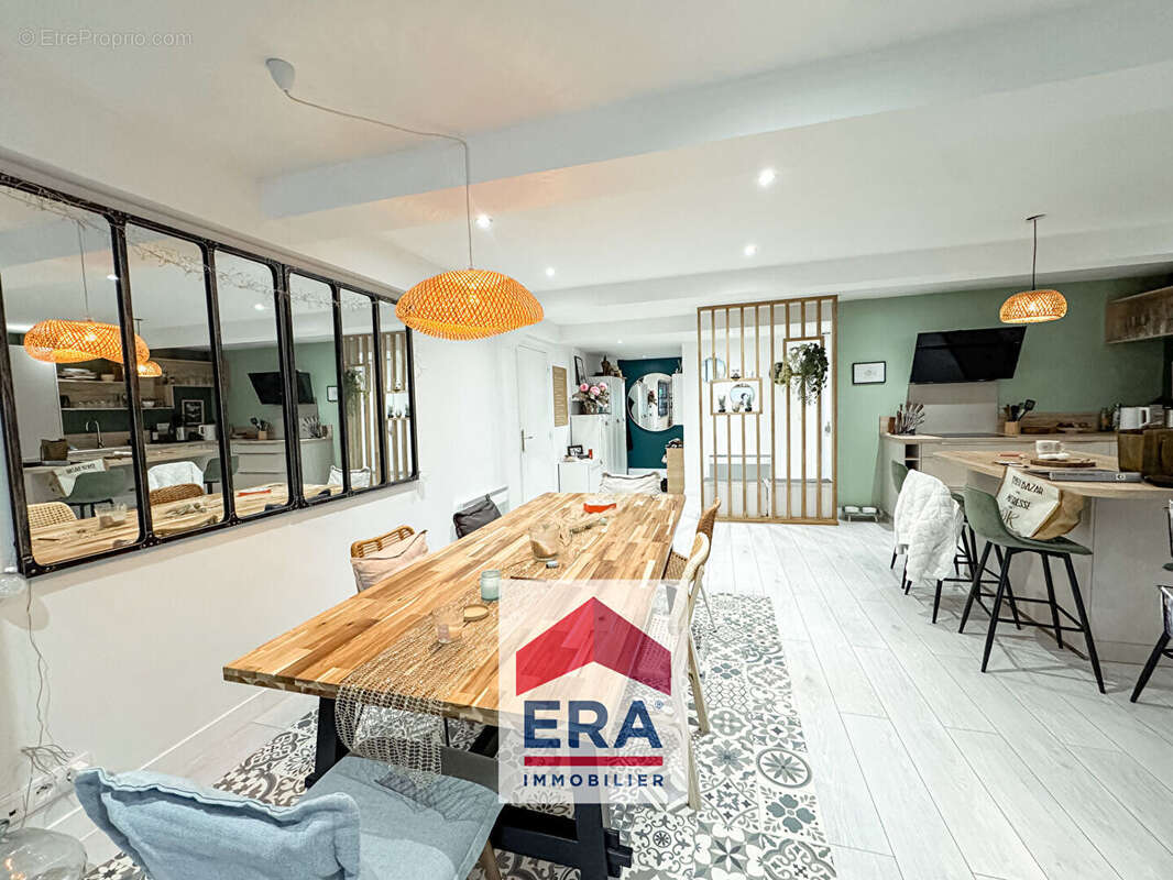 Appartement à SARTROUVILLE