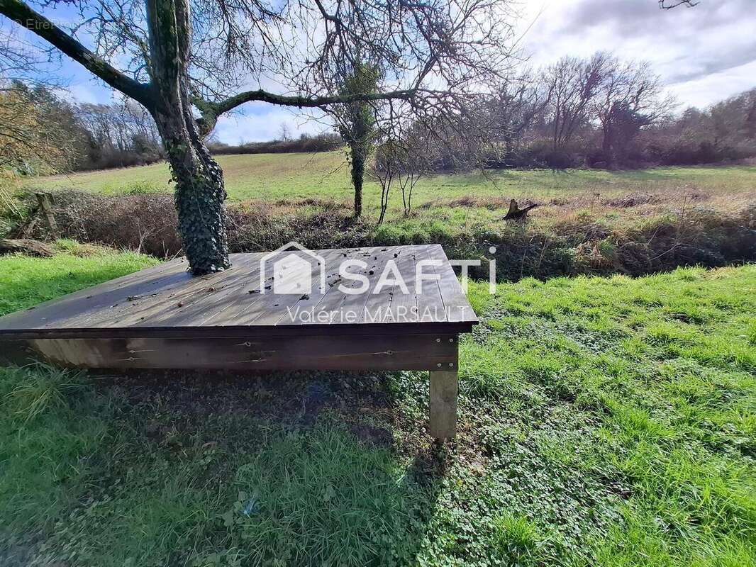 Photo 8 - Maison à LUYNES