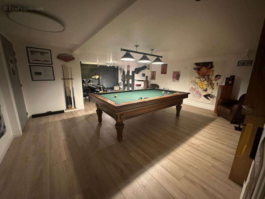 Maison à NEUILLY-SUR-MARNE