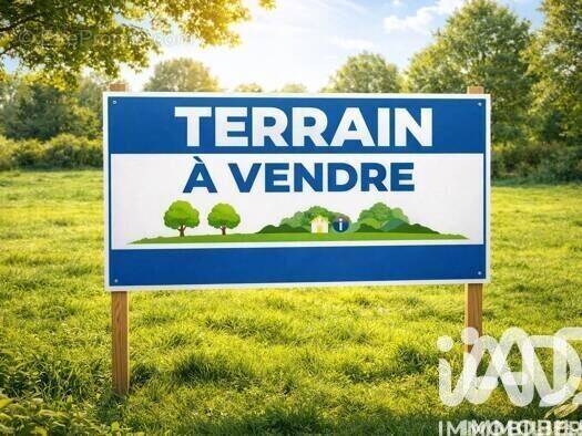 Photo 1 - Terrain à MONTIVILLIERS