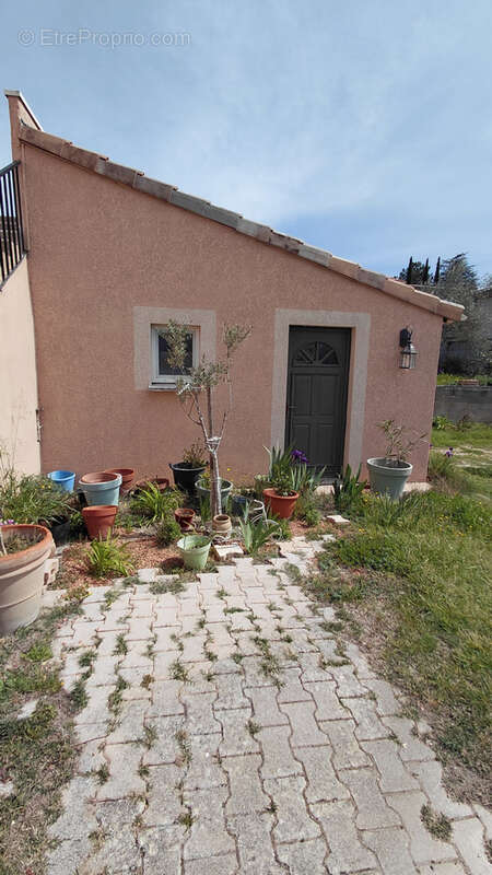 Appartement à DONZERE