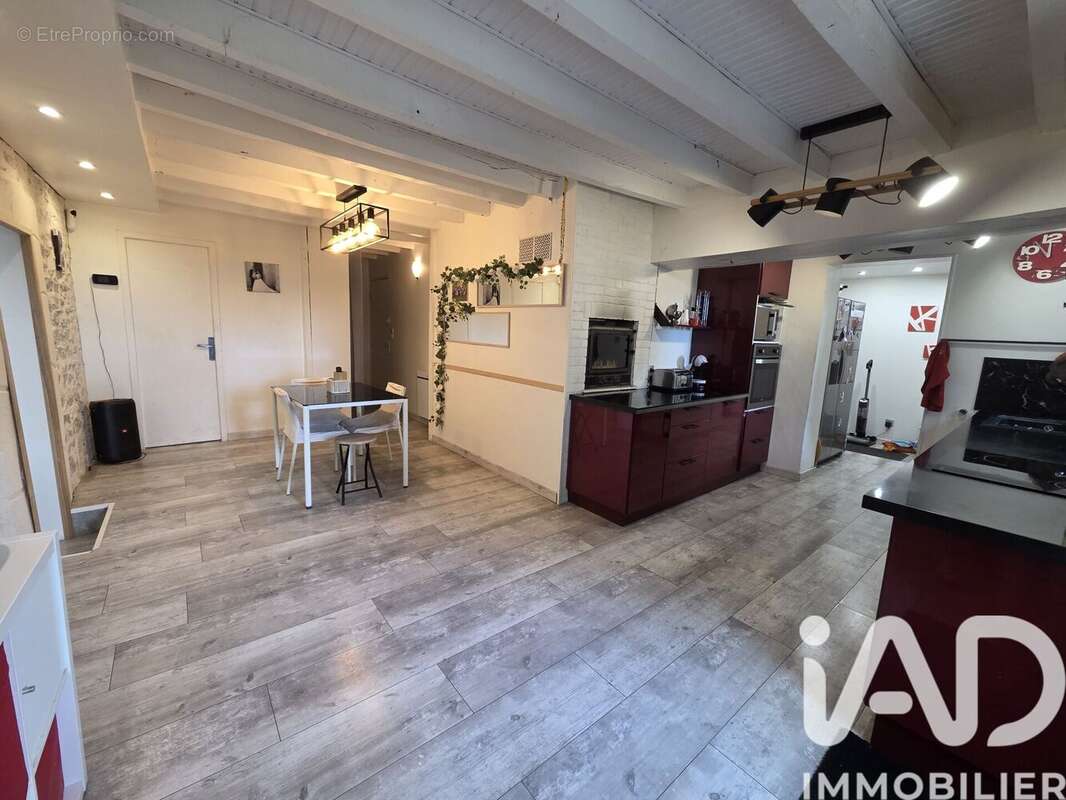 Maison 249 m² à Epieds-En-Beauce  - photo 7