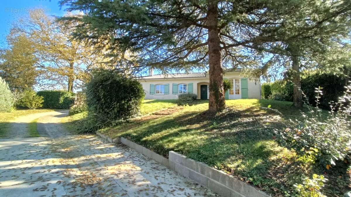 Maison à MIGNE-AUXANCES