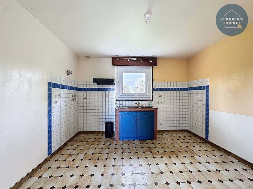 Maison à LA LOUPE