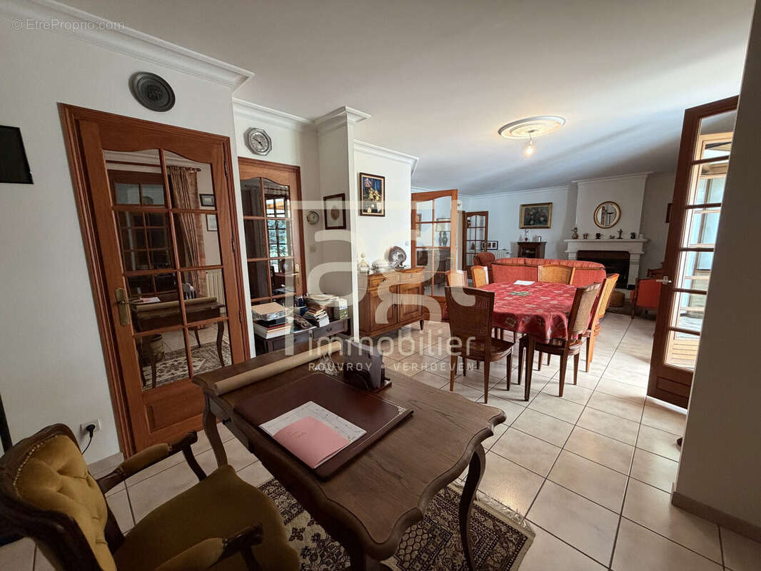 Maison 150 m² à Teteghem  - photo 2