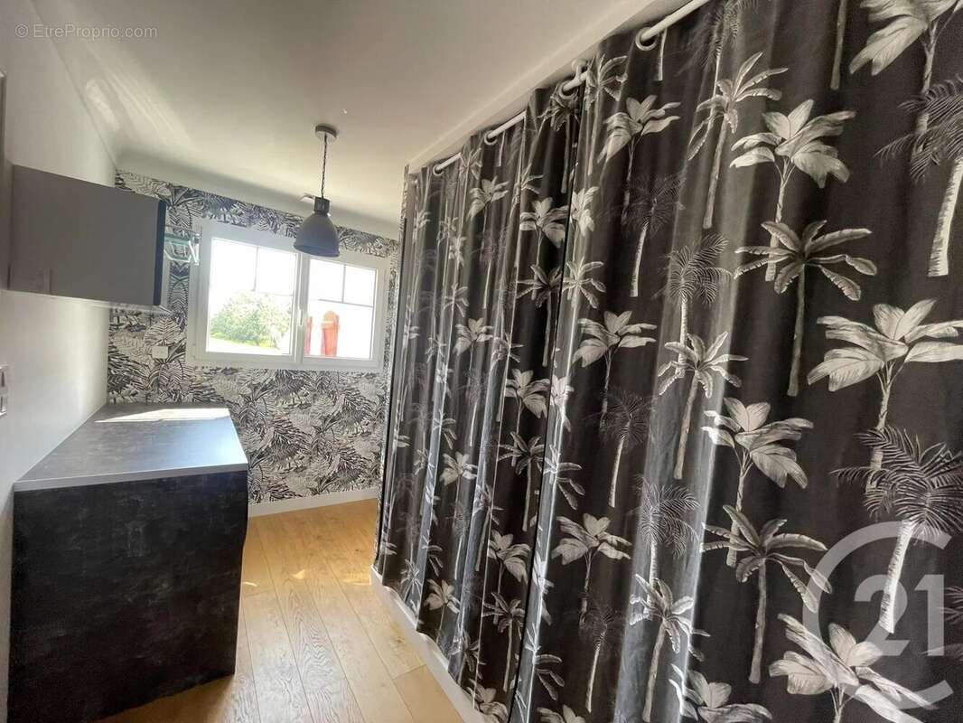 Maison à LE PERRIER