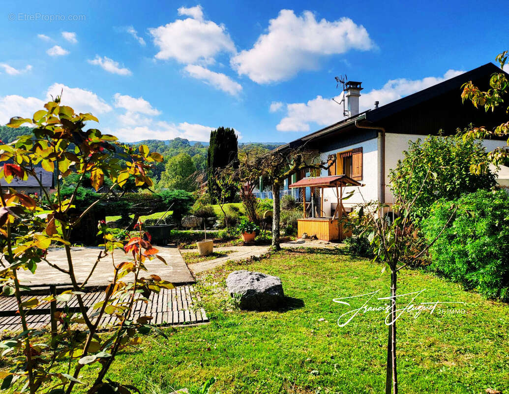 Maison à RUMILLY