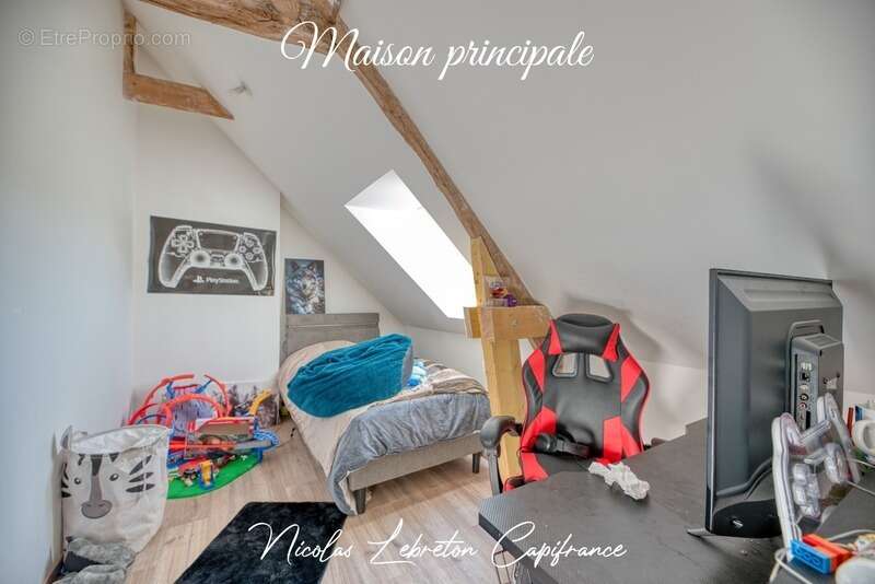 Maison à MESSEI