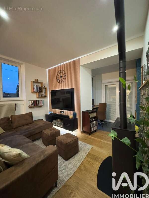 Photo 9 - Maison à LE PALAIS-SUR-VIENNE