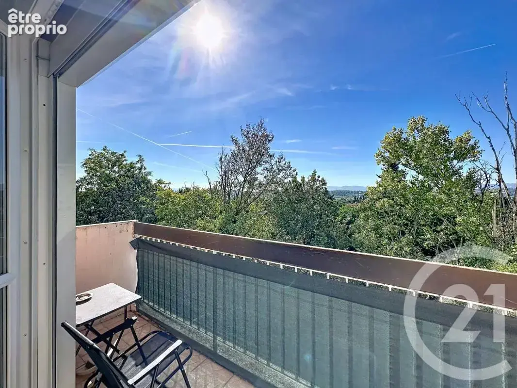 Appartement 4 pièces 76 m² à vendre à Saint-Fons (69190) - photo 5
