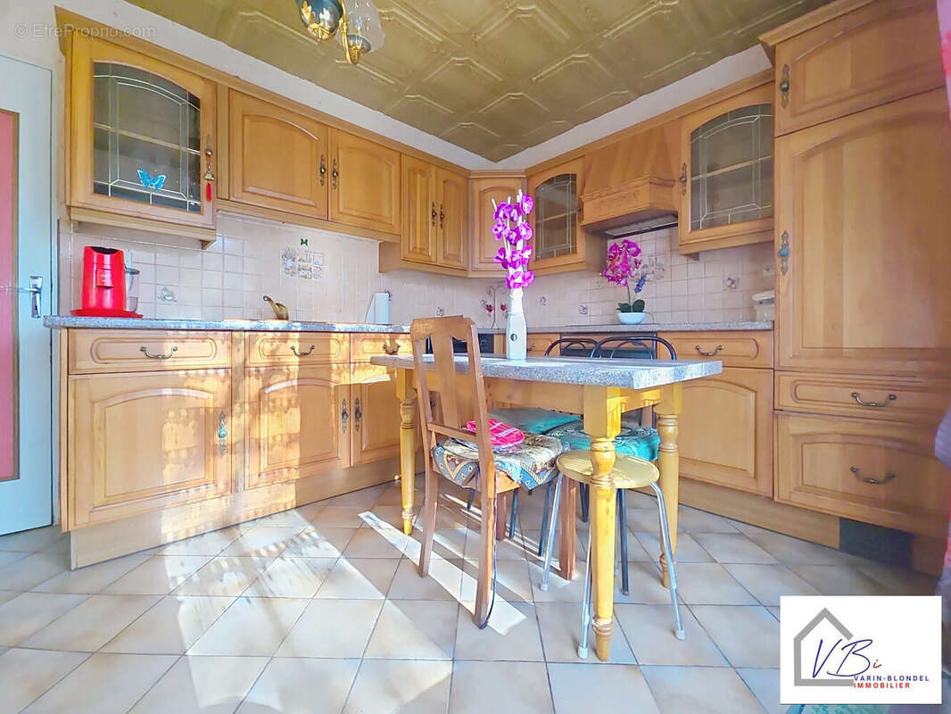 Cuisine - Maison à GRAND-CAMP