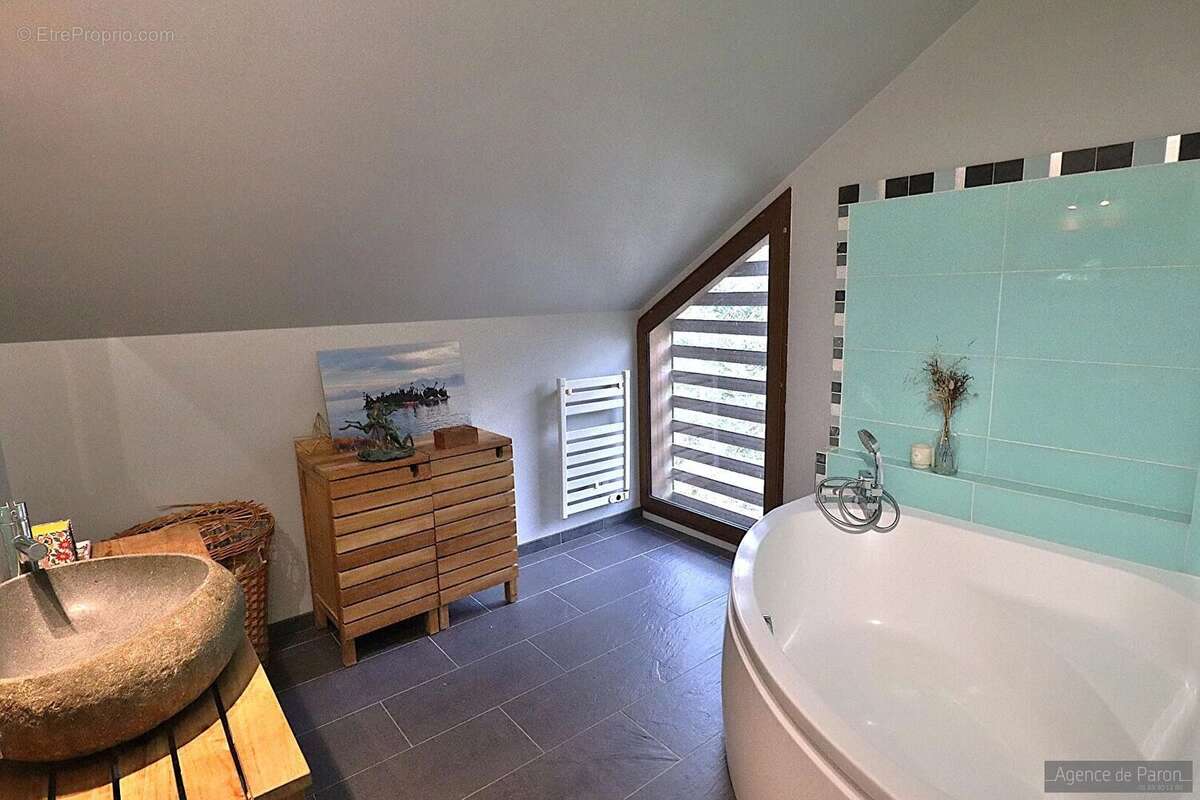 Maison à VERRIERES-LE-BUISSON