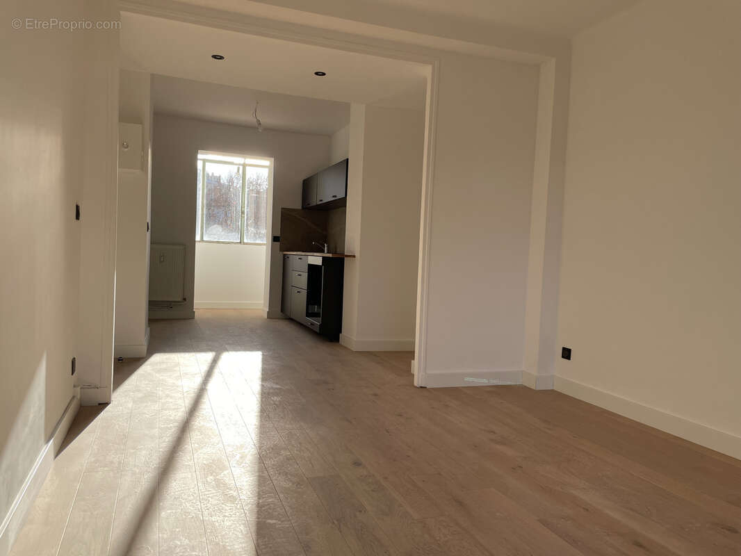 Appartement à MARSEILLE-7E